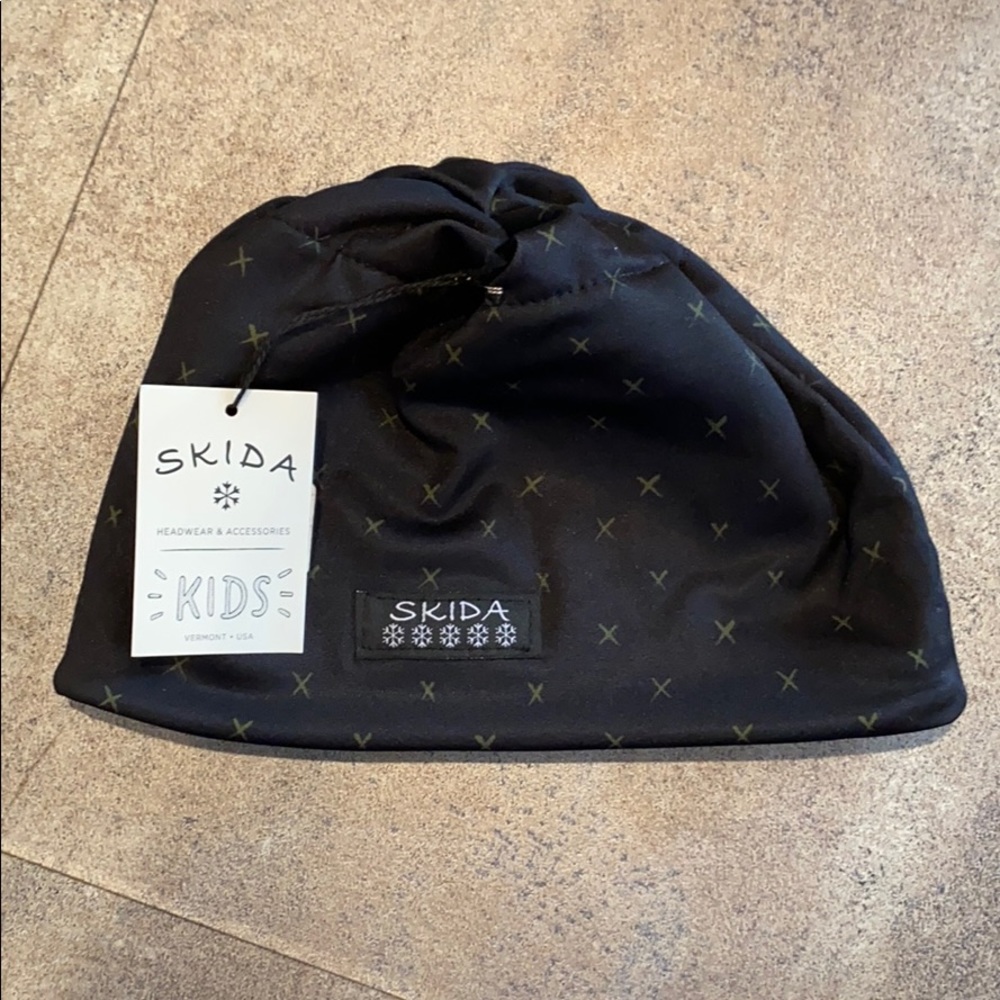 FLEECE PATTERNED HAT